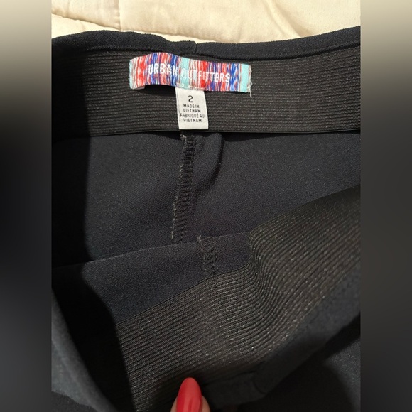 Urban Outfitters side zip size 2 wide leg flare black dress pants - Picture 8 of 9